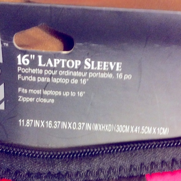 16” neoprene laptop sleeve, zipper closure, NWT - Picture 2 of 3
